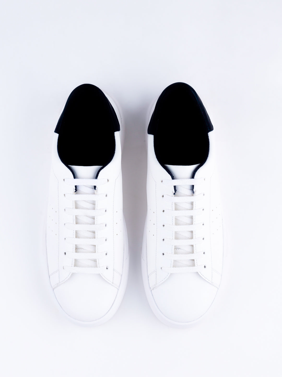 KIKI HAMSTER WHITE SNEAKERS