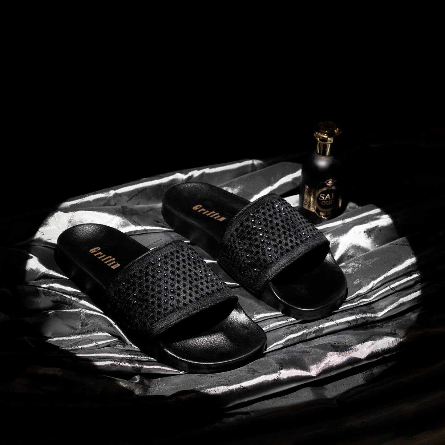 Bianco Blanche Black Flipflop Slider for men