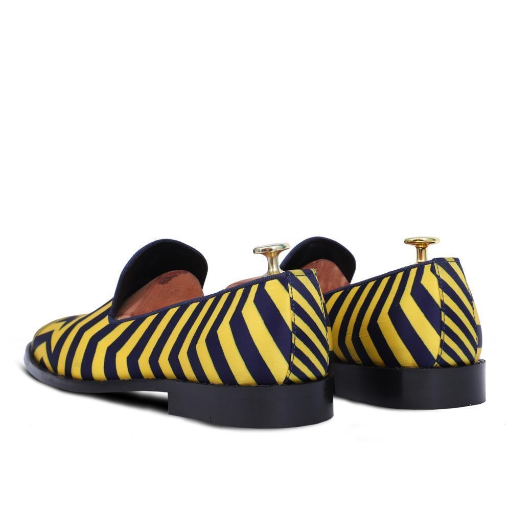 VETEMENTS STRIPED GLAMOROUS STAR  ( LIMITED EDITION )